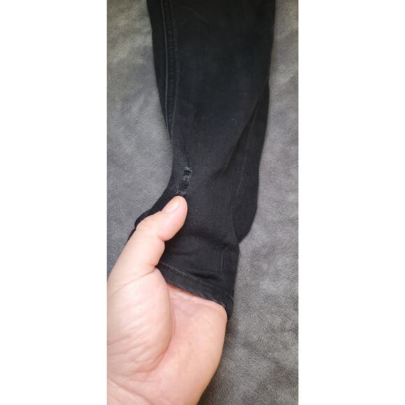 Levi’s Denim Overalls Women’s Sz 25 Skinny Black Grunge Goth Punk Farm Girl C26 - Picture 3 of 12